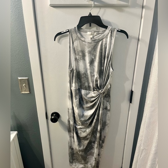 Cocktail Dress - Picture 3 of 7